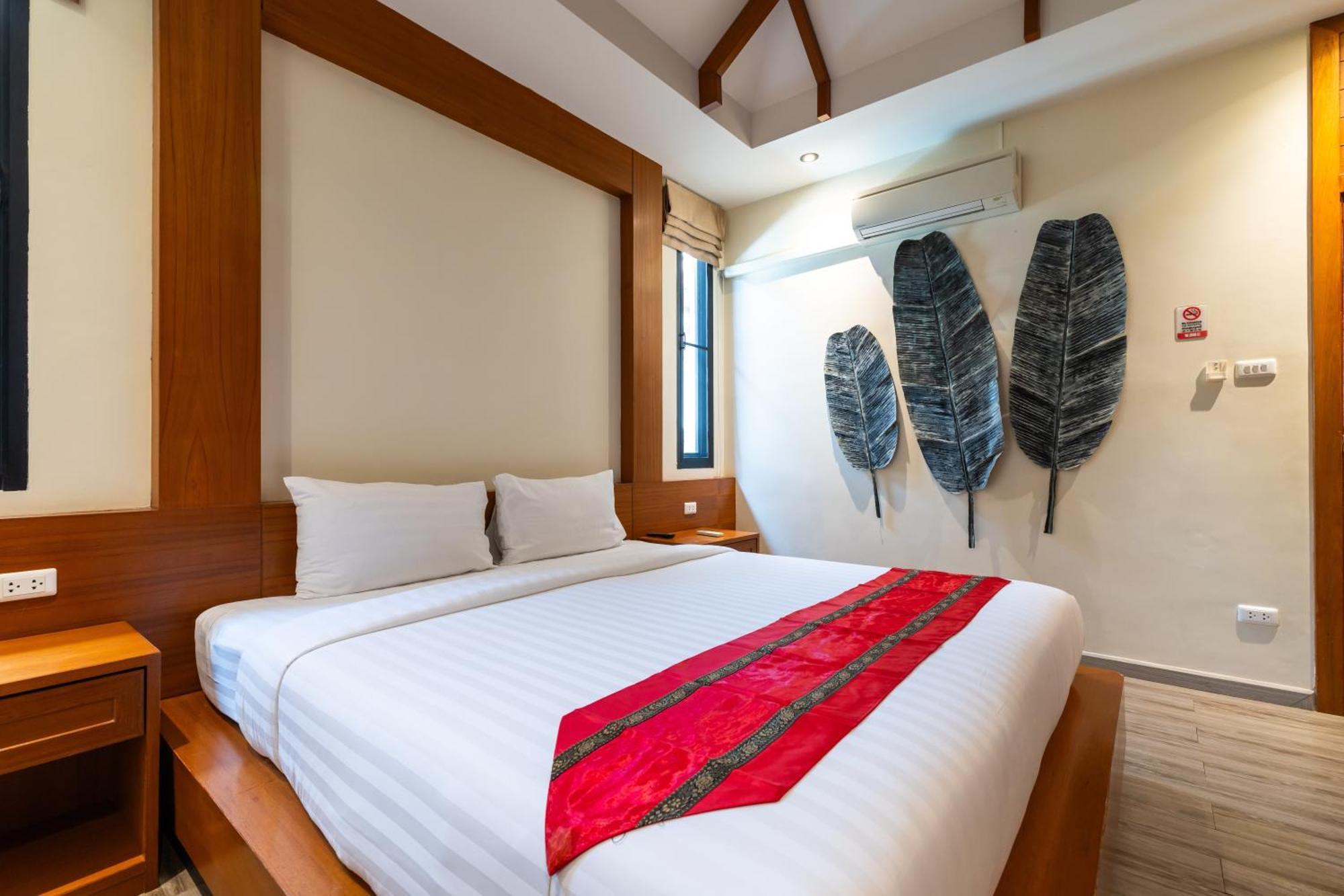 Phuket Meet Holiday Hotel 普吉岛相遇花园度假酒店 Rawai Bagian luar foto